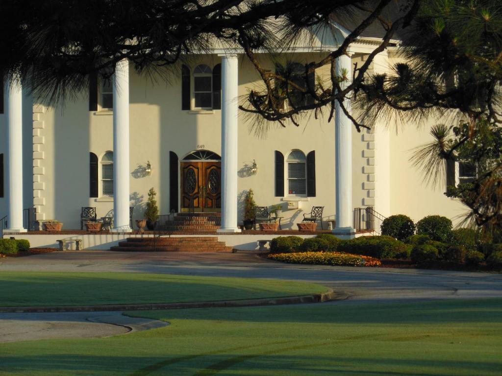 Beau Rivage Golf And Resort Уилмингтън Екстериор снимка